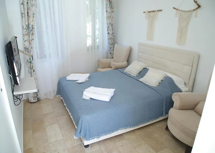 Hotel Apaz Alacati 5*