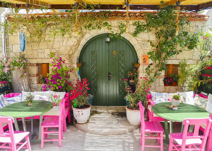 Apaz Alacati Çeşme